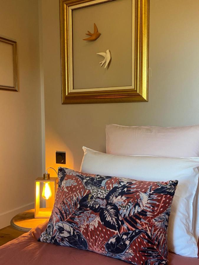 Domaine De La Bigottiere, Chambres D'Hotes Montigne-le-Brillant ภายนอก รูปภาพ